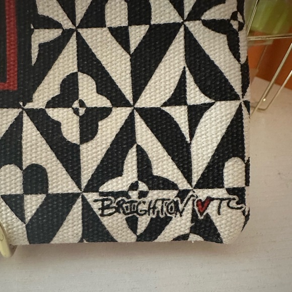 BRIGHTON “Love” Canvas Cosmetic Pouch with Matching Drawstring Bag(NWOT) - Picture 3 of 9